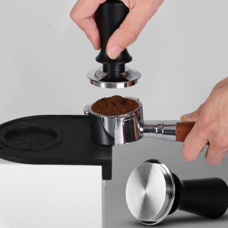 مكبس قهوة إسبريسو بقياسات 51 م - مراجعة Coffee Tamper Leveler وسعره